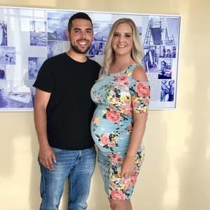 Meet your Posher, Holli